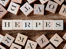 Herpes is an infection caused by the herpes simplex virus (HSV) 1 and 2. The difference between these two types of virus lies in where the infection—which consists of small blisters that disappear after a few days—usually appears. It can be surprising, but the biggest issue a herpes outbreak causes is the social stigma. 