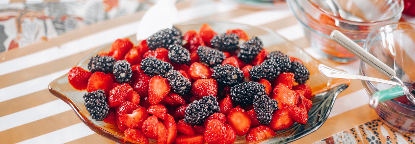 Moras y frambuesas