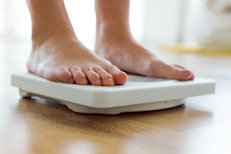 Ten en cuenta que uno de los factores más poderosos para la salud del corazón es mantener un peso saludable. El exceso de libras, a menudo, es un factor clave para la diabetes, la presión arterial alta y el colesterol alto.