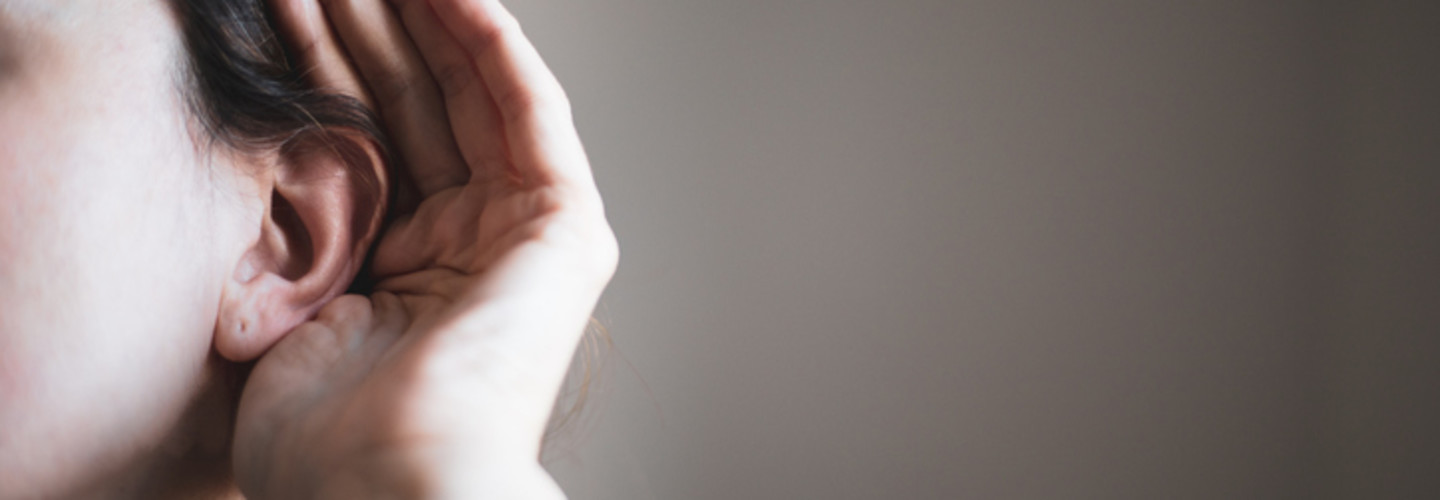 Human Cannot Hear “I Can’t Hear You!”: Early Signs of Hearing Loss