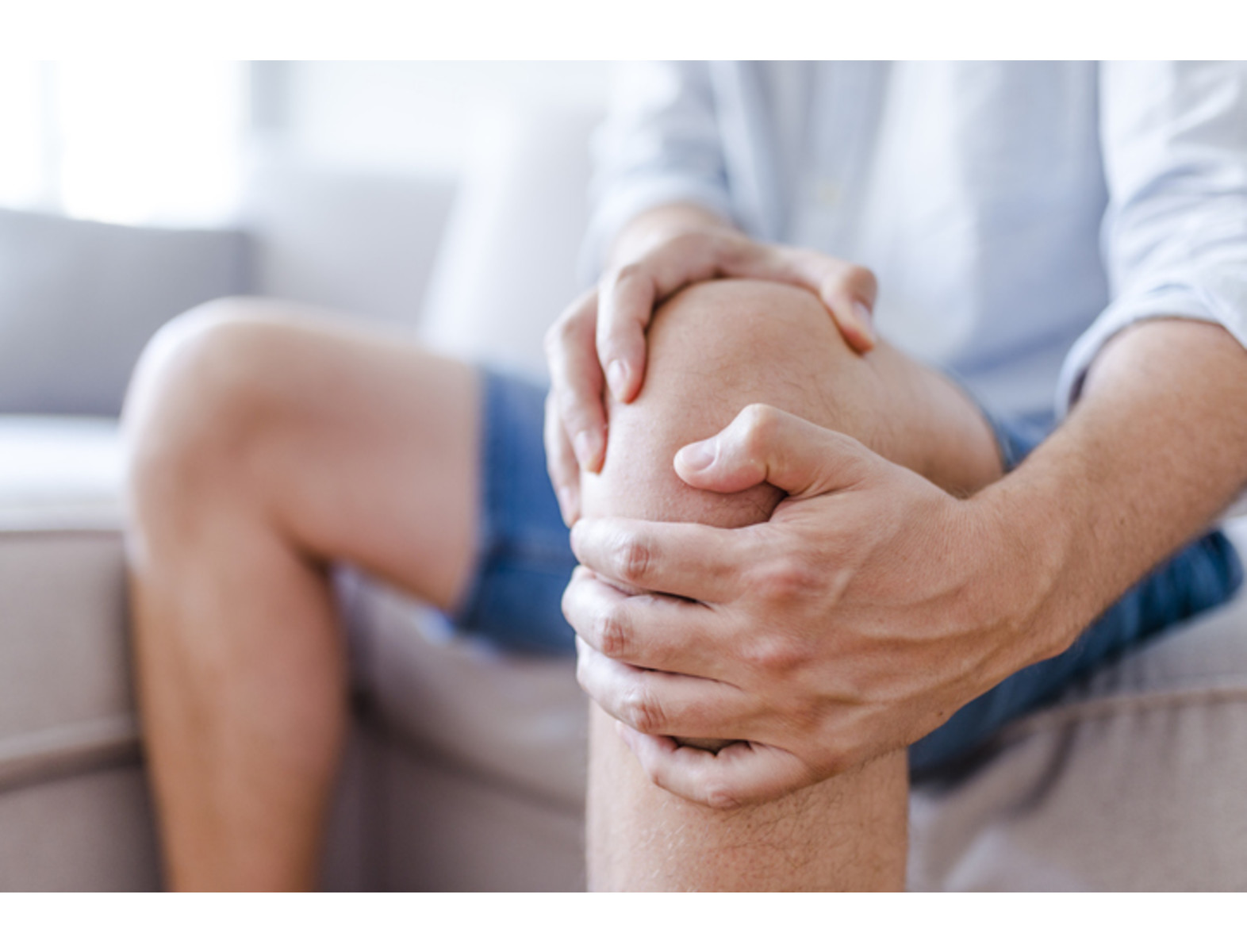 Vivir con dolor de huesos no debe naturalizarse. Ya sea mediante una enfermedad, lesión o infección, los problemas óseos pueden hacer acto de presencia. Para que esto no suceda, te mostramos algunos alimentos que no sólo prometen nutrirte, sino también prevenir y aliviar estas molestias: