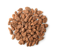 Hay diferentes versiones de la horchata. La tradicional es hecha a base de nueces de tigre o chufas, agua y azúcar. Hay quienes le agregan leche, en lugar de agua, para hacerla más espesa y un toque de canela para realzar su sabor.
