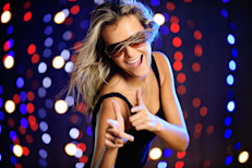 Bailar es divertido y para más, es un excelente ejercicio cardiovascular.  Bailar le da tono a tus músculos, y fortalece tus huesos y pulmones. Según un estudio publicado en el The Scholarly Publishing and Academic Resources Coalition, solo una clase de baile a la semana puede aumentar el nivel de energía de una manera significativa.