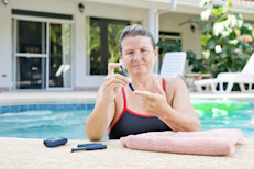 Tener sobrepeso aumenta el riesgo de padecer diabetes tipo 2. Adelgazar puede ayudarte a prevenir este problemas y a controlarlo. Y no es necesario perder mucho peso: adelgazar de 10 a 15 libras (4,5 ks a 6,8 kg) puede tener mucho impacto.