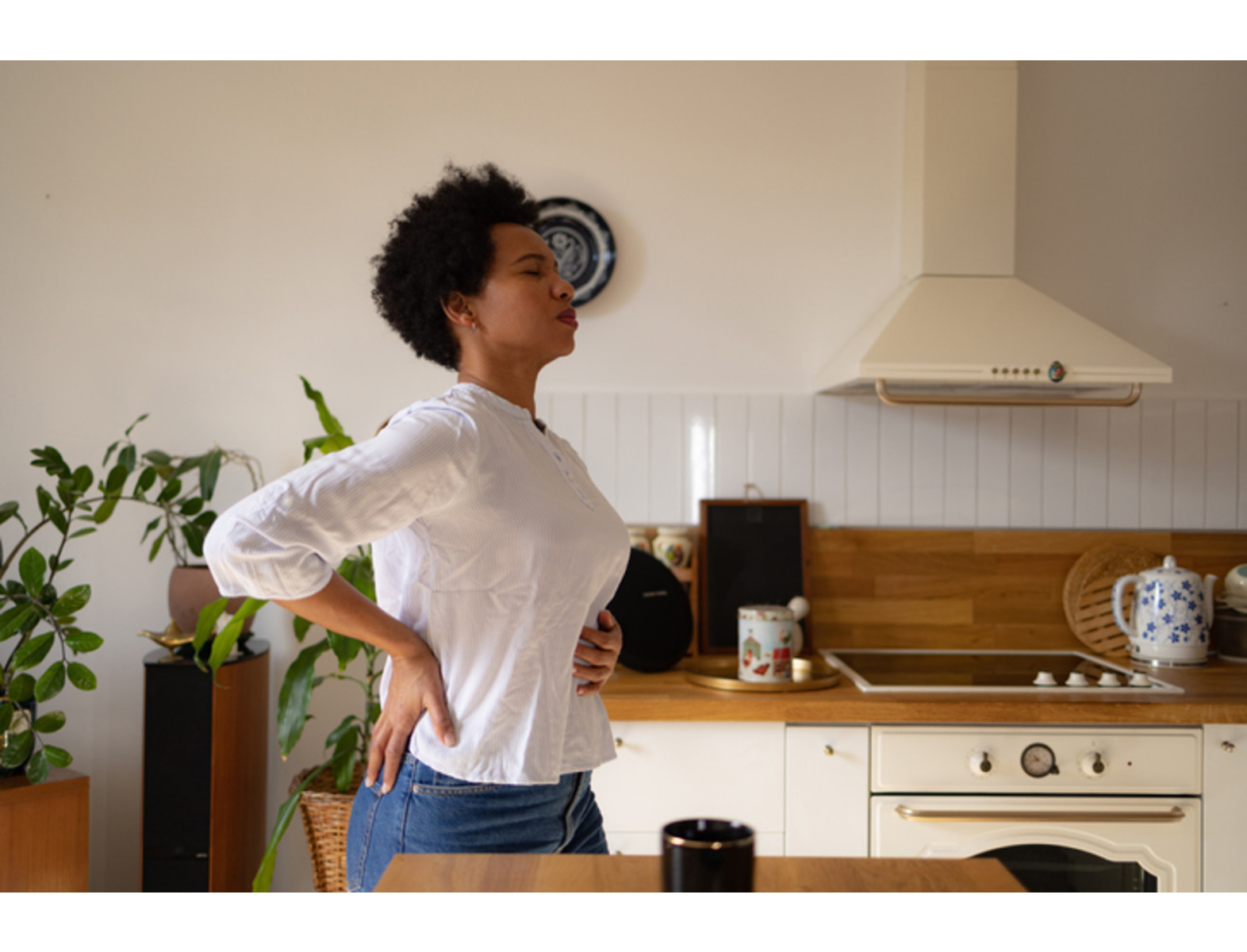 Heartburn is the main symptom of acid reflux. Acid reflux is when the lower esophageal sphincter, a band of muscles at the end of the esophagus, cannot block itself off properly, causing the contents of the stomach to rise into and irritate the esophagus.