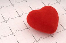 Las personas que tienen sobrepeso u obesidad presentan riesgo de enfermedades del corazón, incluso si parecen médicamente saludables. Parámetros como la presión arterial normal, el colesterol y los niveles de azúcar en la sangre, no son garantía de buena salud del corazón entre las personas obesas o con sobrepeso, según un nuevo estudio.