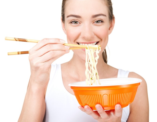 Cuando decides empezar una dieta para adelgazar o mantenerte en peso, recibes mucha información sobre los carbohidratos, pero no todo es cierto. ¿Cuál es la verdad? ¿Debería evitar los carbohidratos a toda costa, o sólo algunos? Conoce las respuestas de los especialistas en nutrición de Cleveland Clinic.