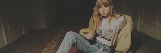 fashion-industry-header-2-image