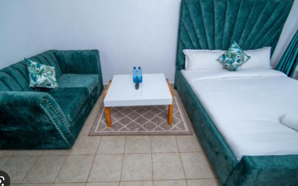 Available Airbnb Rates in Ruaka