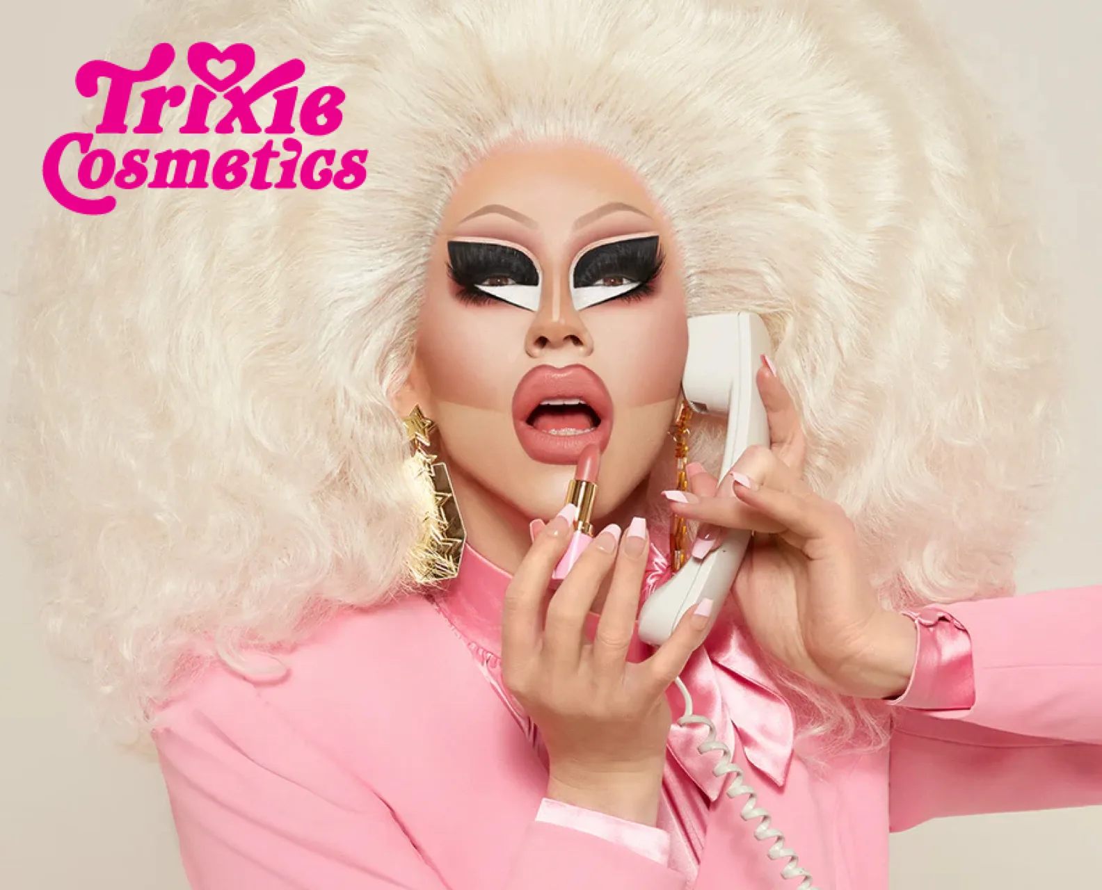 The ultra-pigmented, high glam beauty brand has landed again