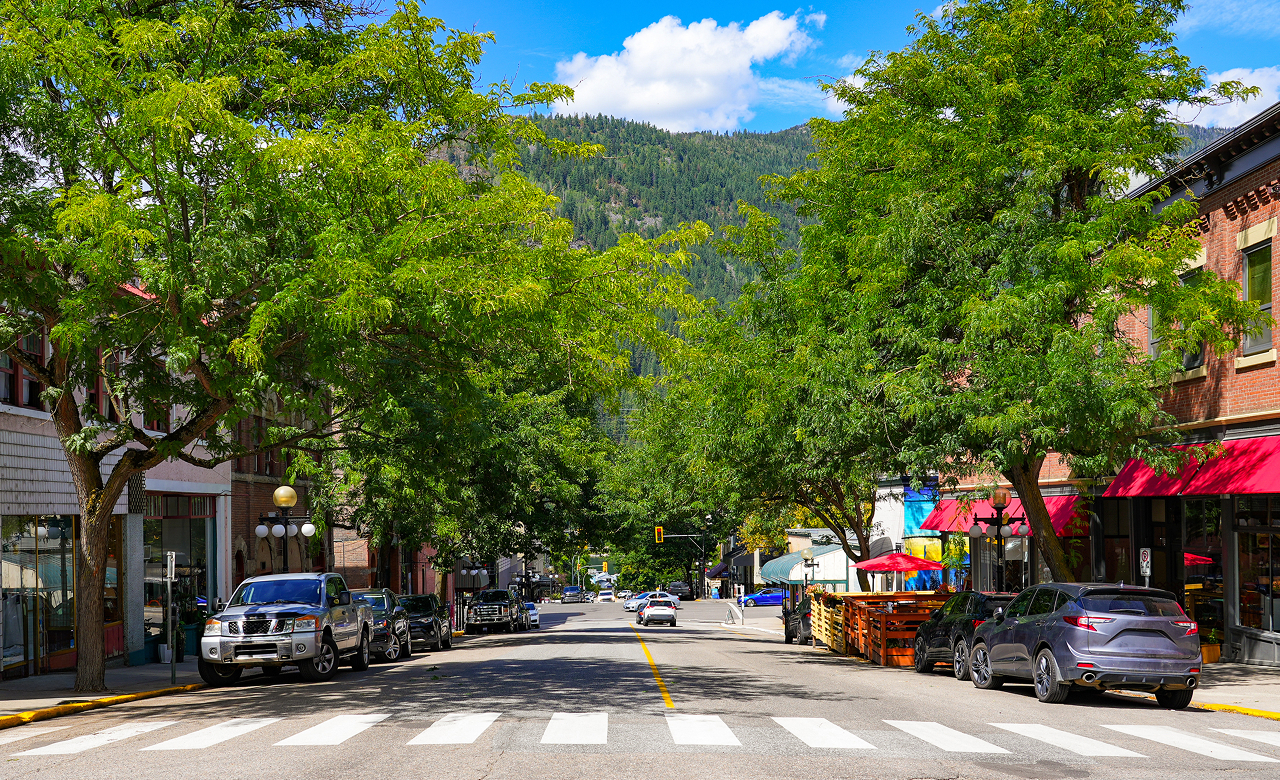14 Communities Have a Hiring Advantage Most of Canada Doesn't