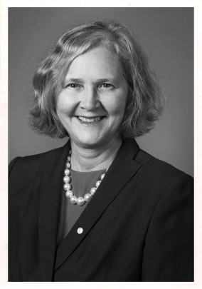 Photograph of Elizabeth Blackburn