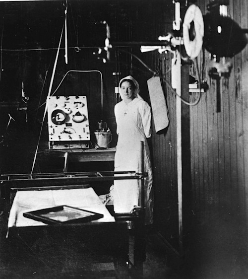 Marie Curie X Ray Machine