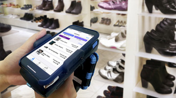 Wave RFID Retail Inventory System Handheld Image With Shoes