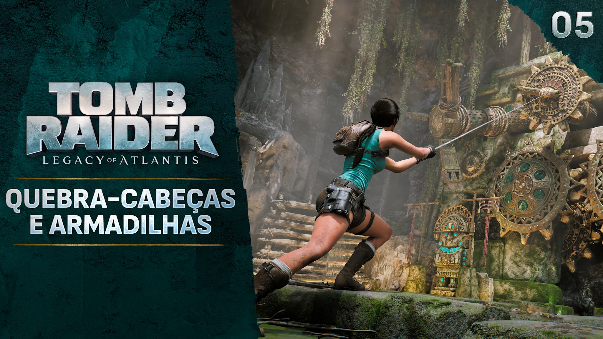 Uma aventureira puxa os mecanismos de um antigo conjunto de engrenagens ornamentadas no interior de um templo de pedra coberto de musgo. À esquerda da imagem, aparece o título “Tomb Raider: Legacy of Atlantis - Quebra-cabeças reinventados”.