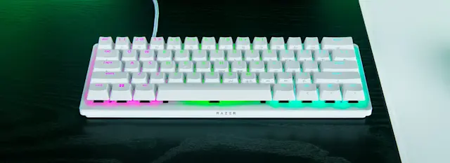 Razer Huntsman V3 Pro White