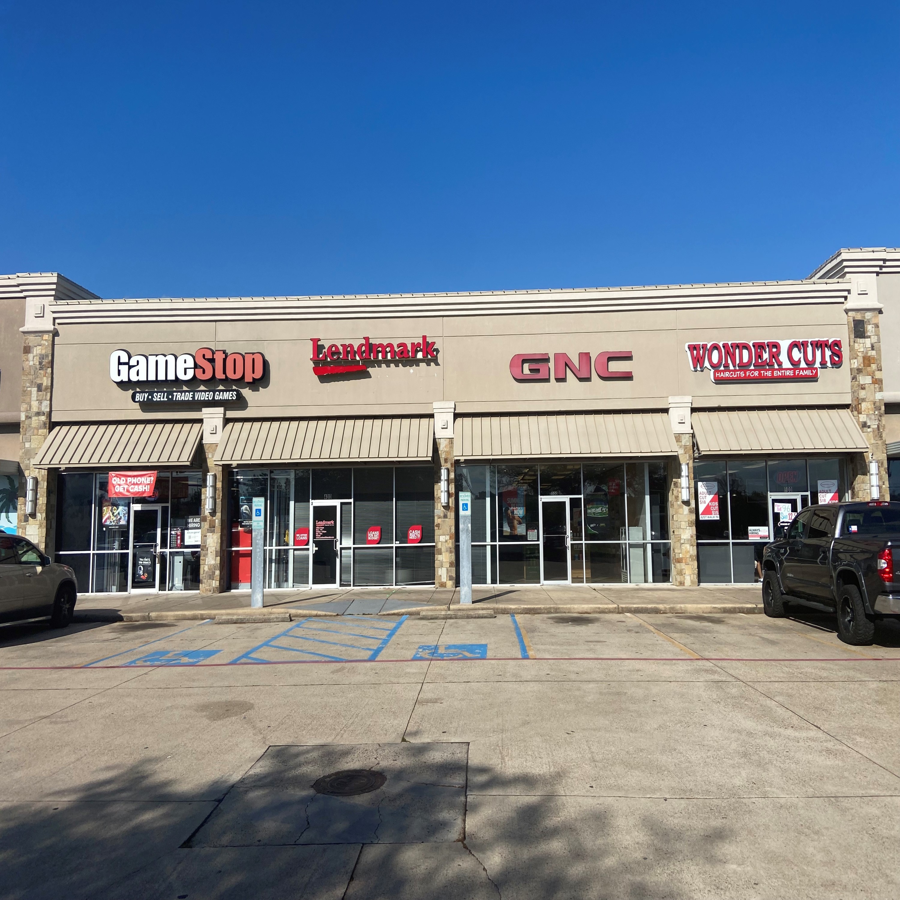 Exterior view of the branch location.