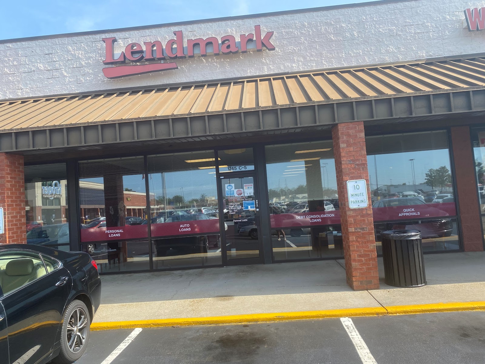 Exterior view of the branch location.