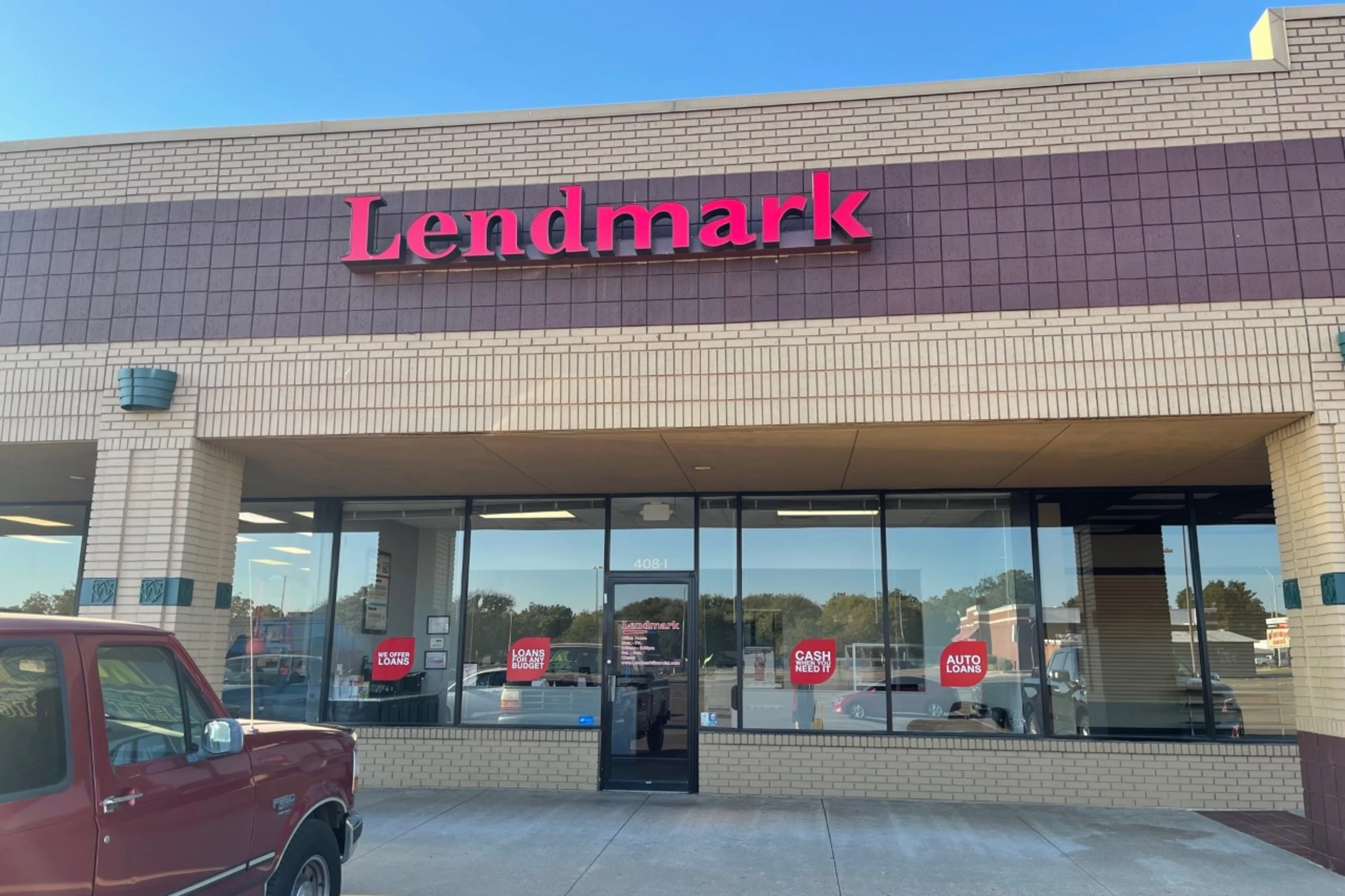 Exterior view of the branch location.
