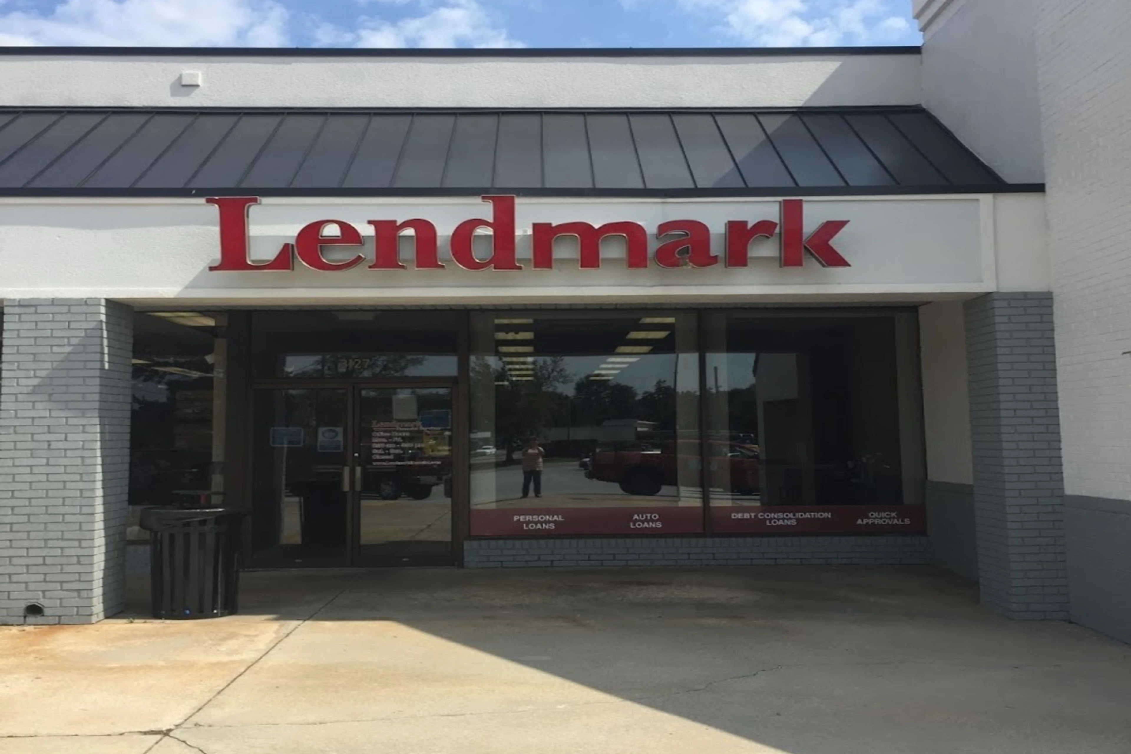 Exterior view of the branch location.