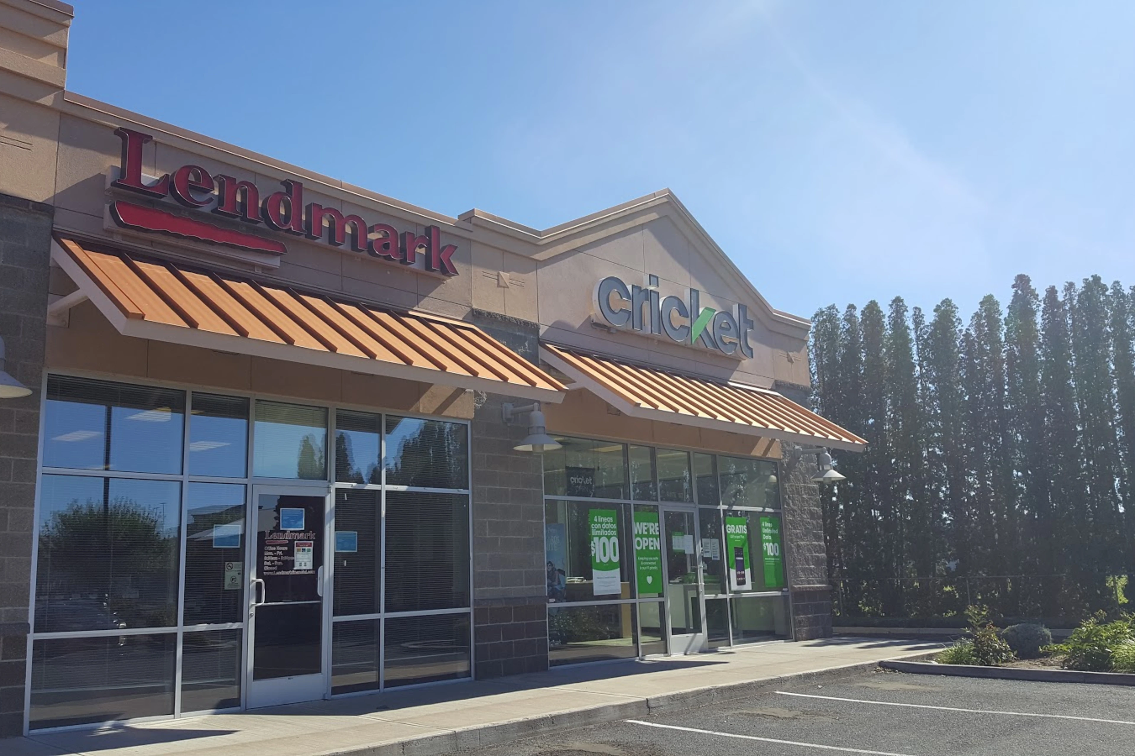 Exterior view of the branch location.