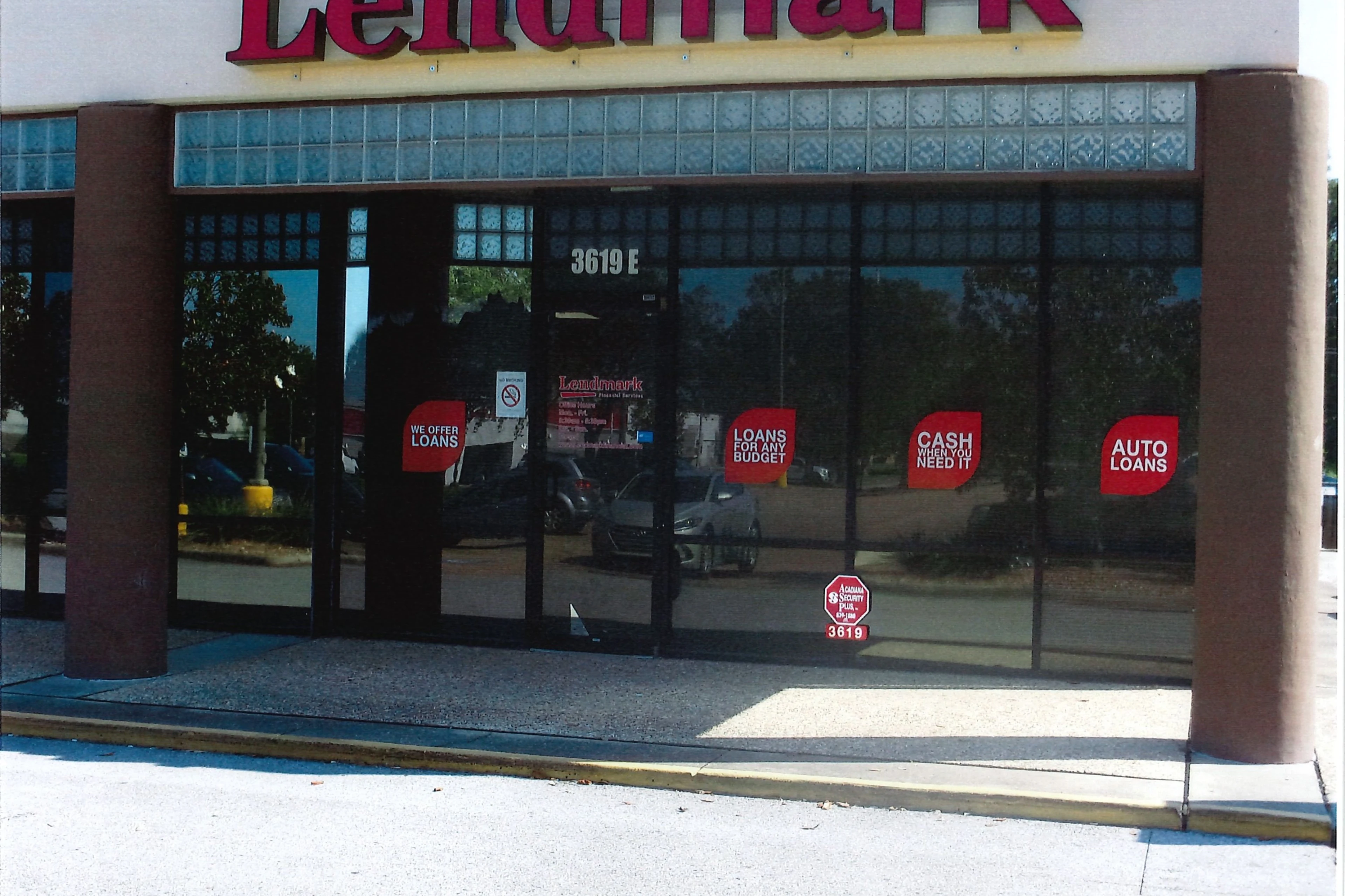 Exterior view of the branch location.