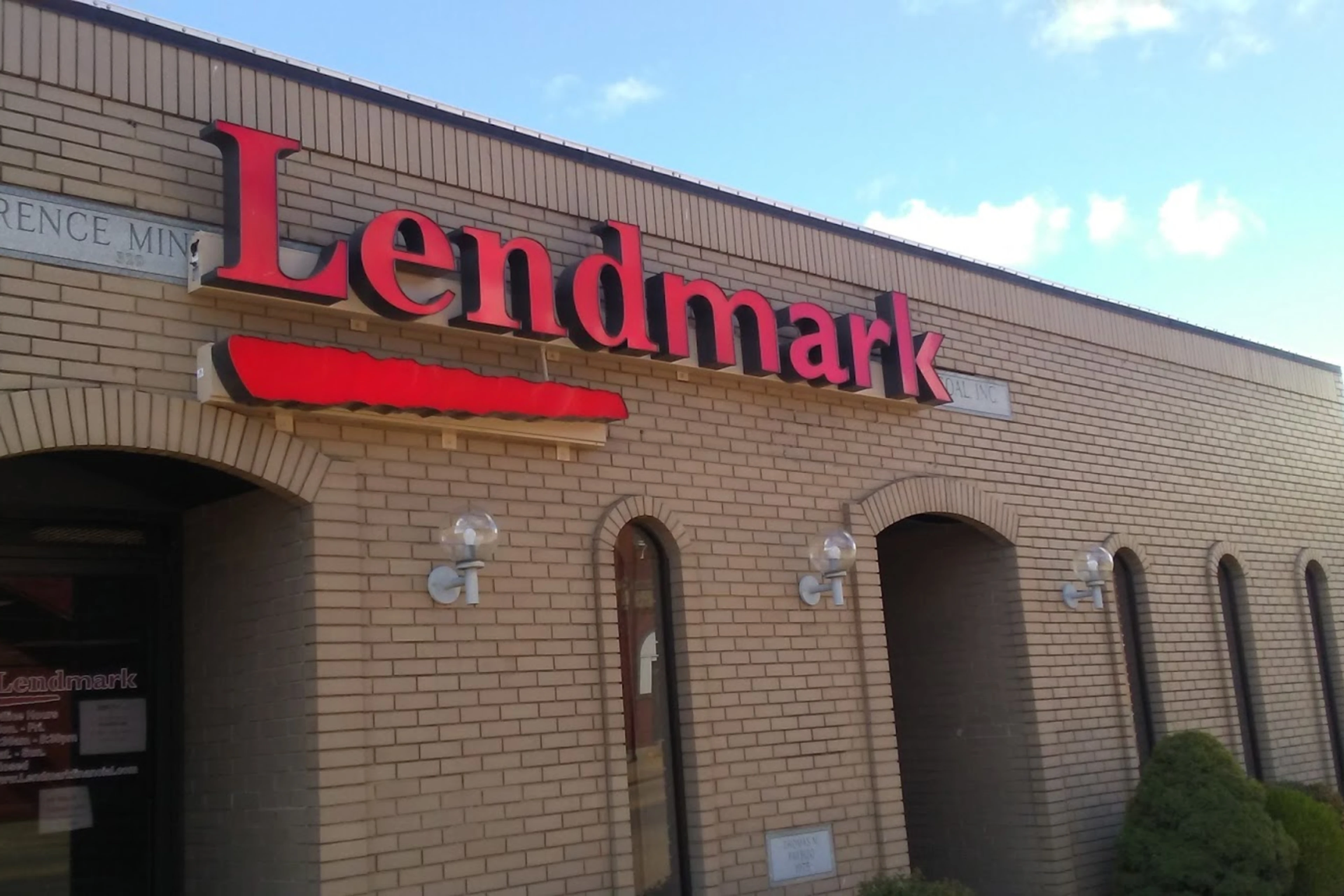 Exterior view of the branch location.