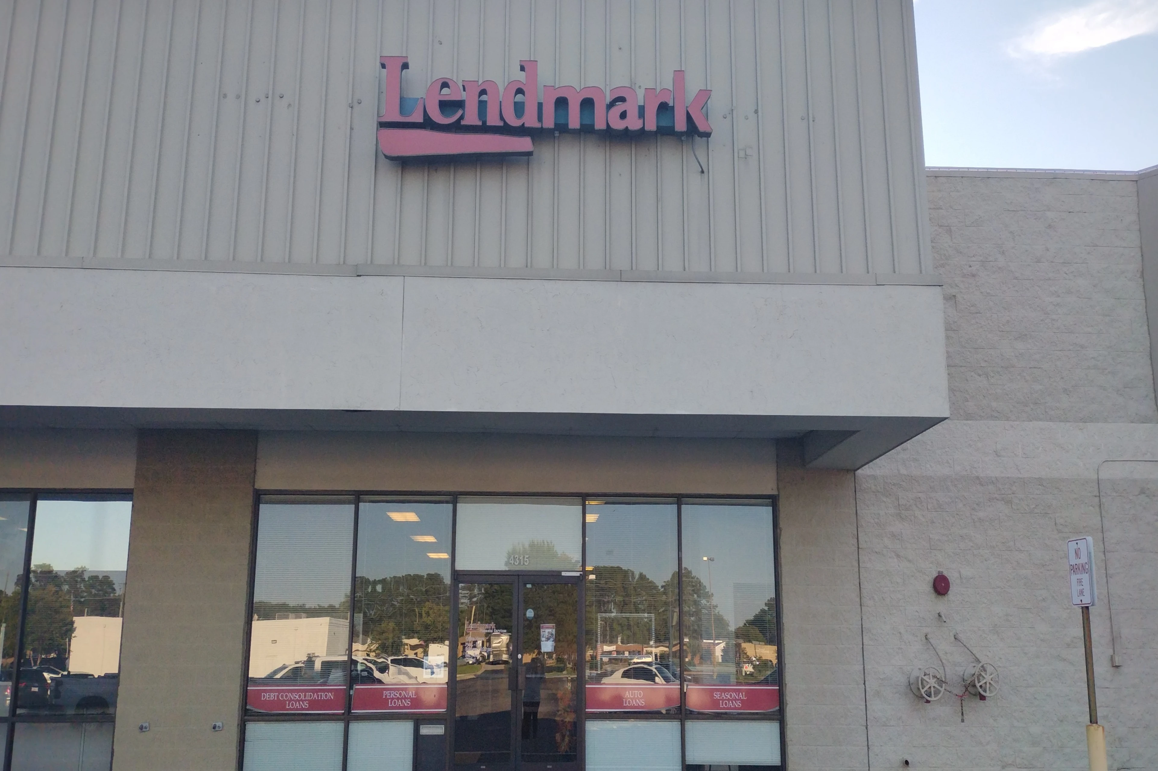 Exterior view of the branch location.