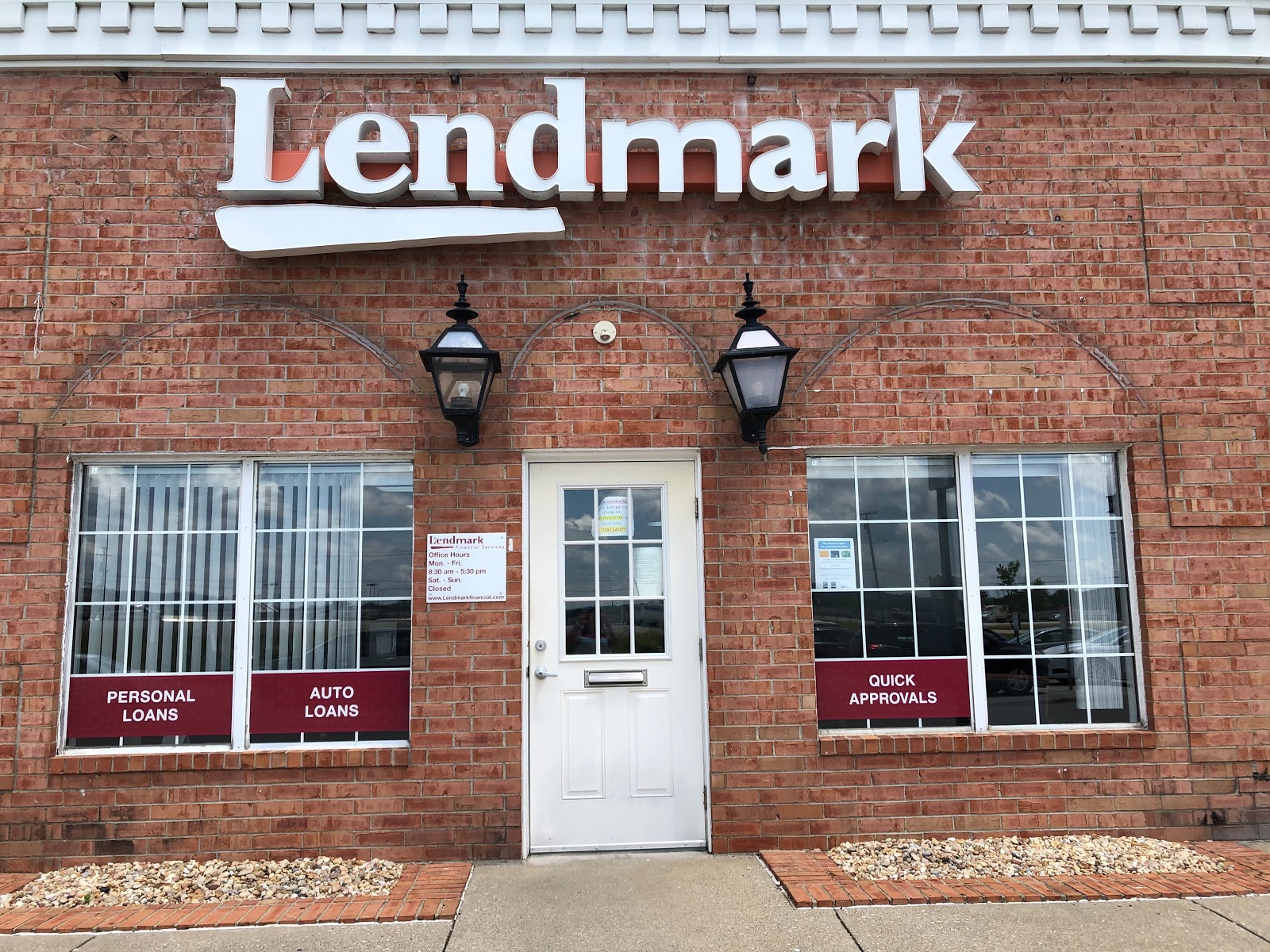 Exterior view of the branch location.