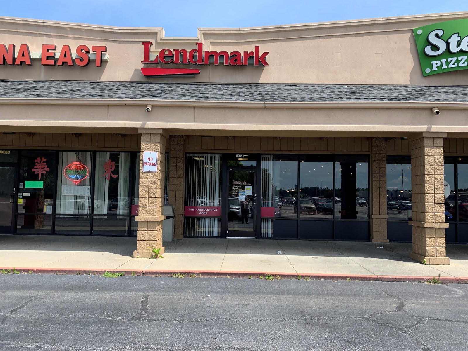 Exterior view of the branch location.