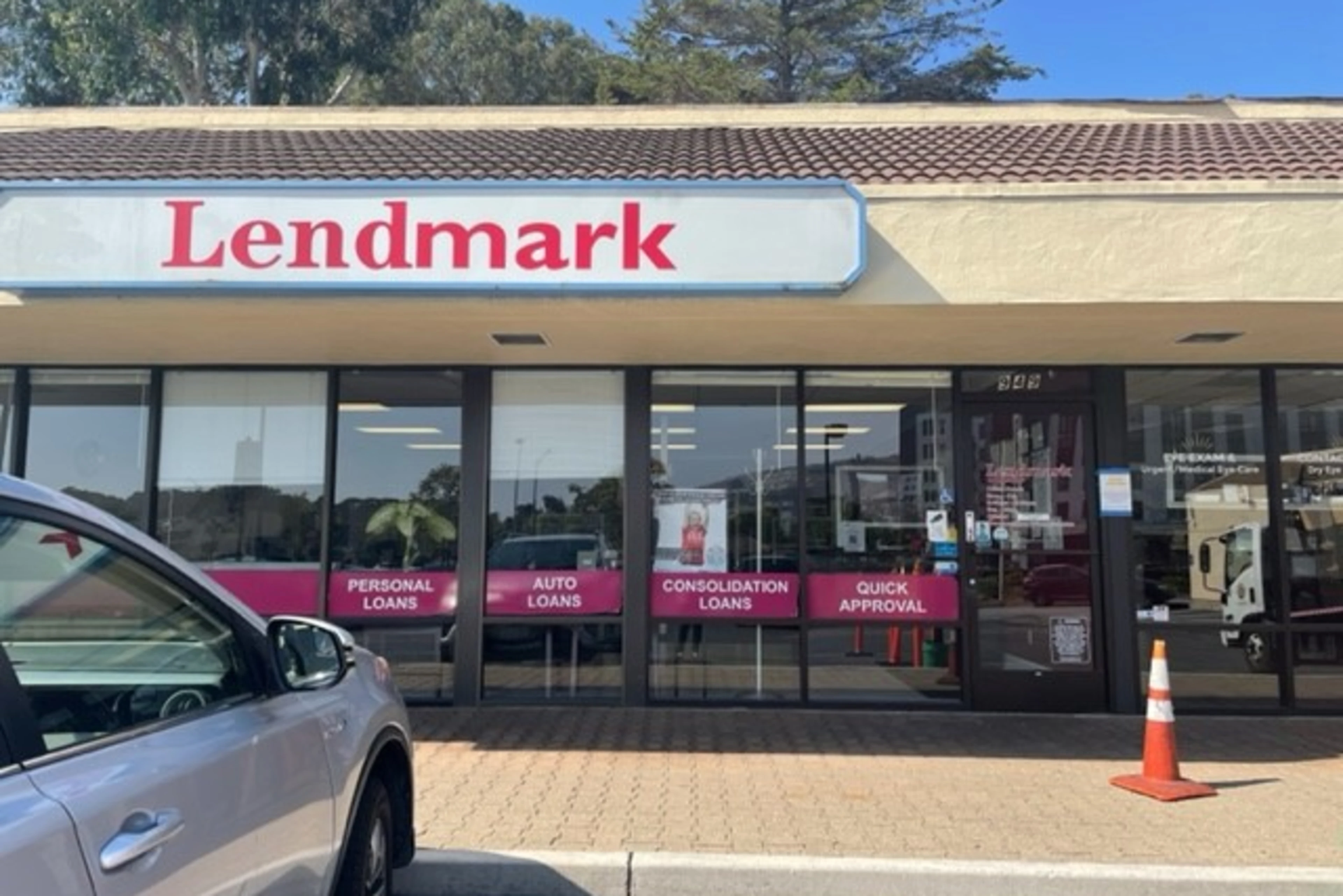 Exterior view of the branch location.