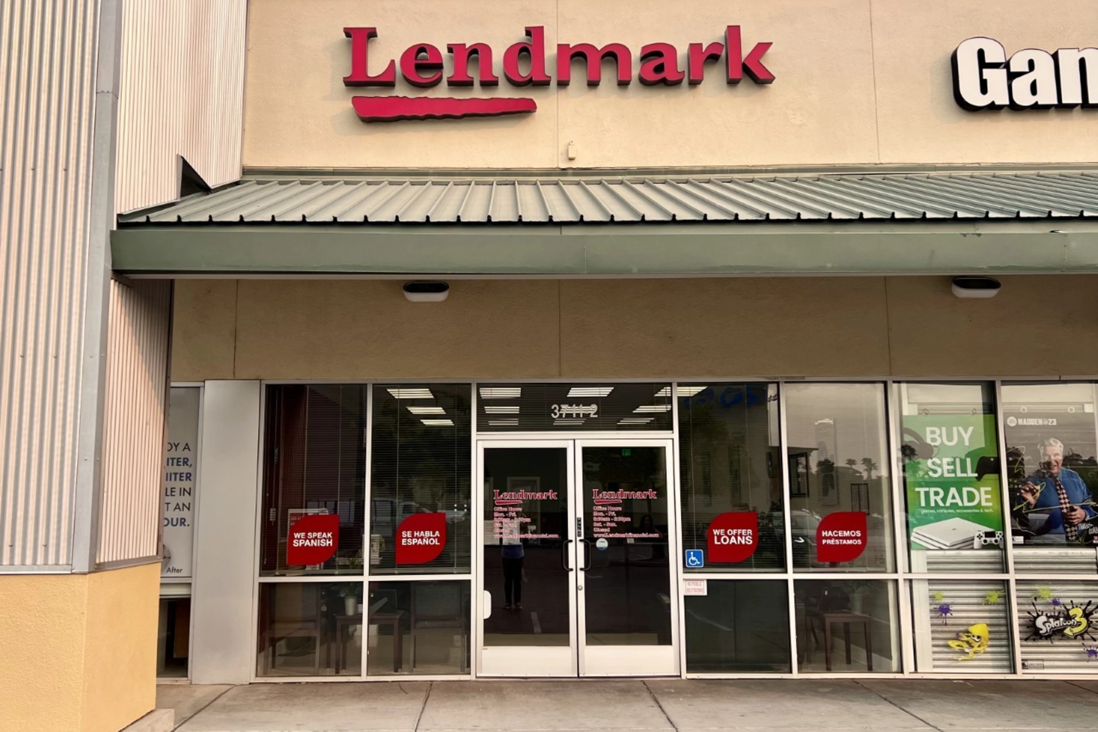 Exterior view of the branch location.