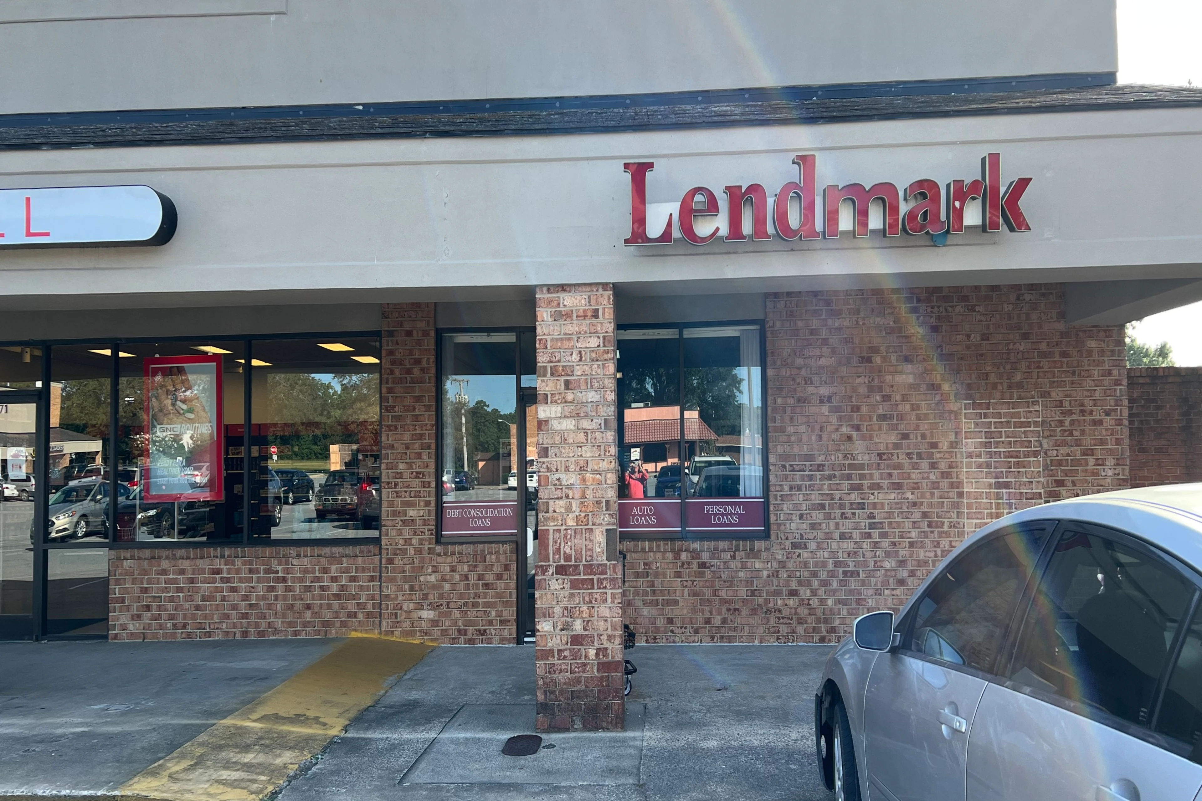 Exterior view of the branch location.