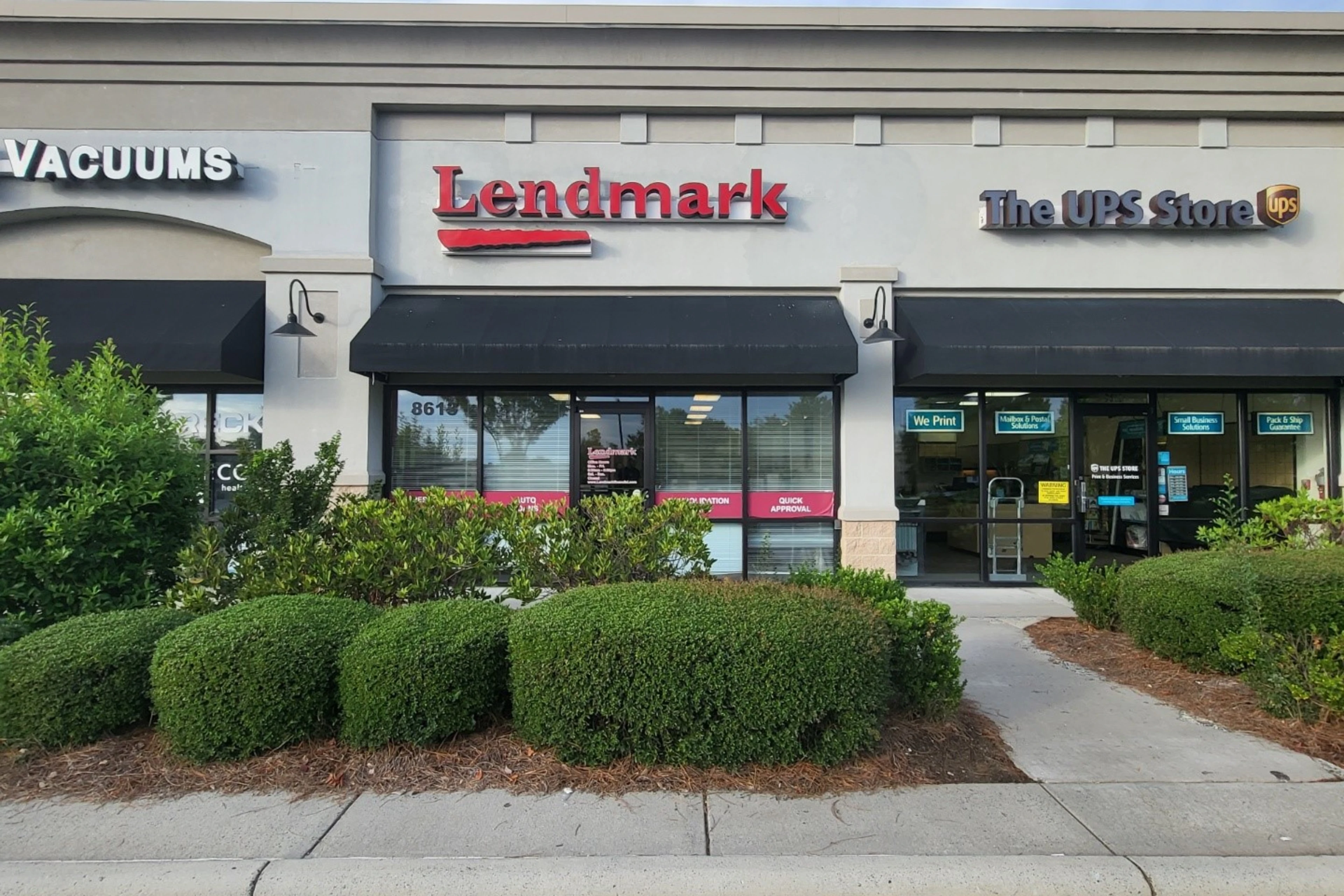 Exterior view of the branch location.