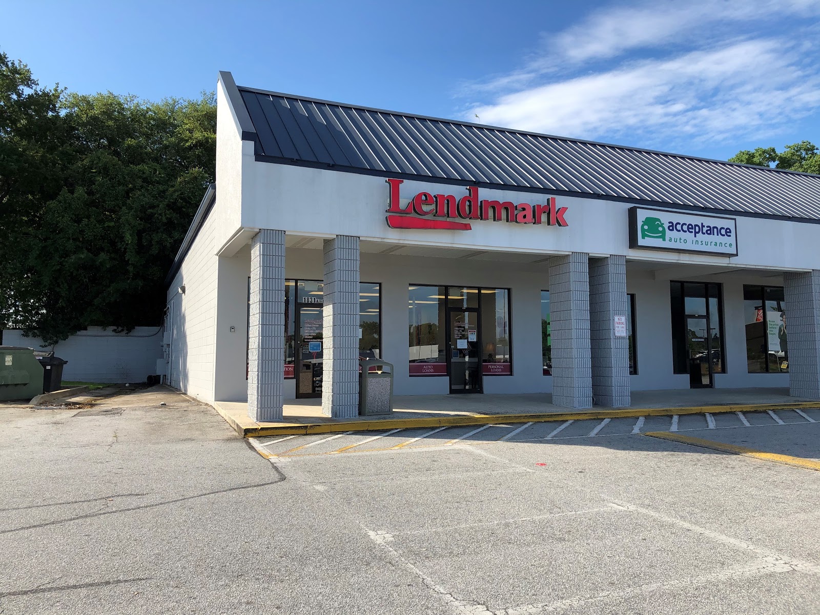 Exterior view of the branch location.