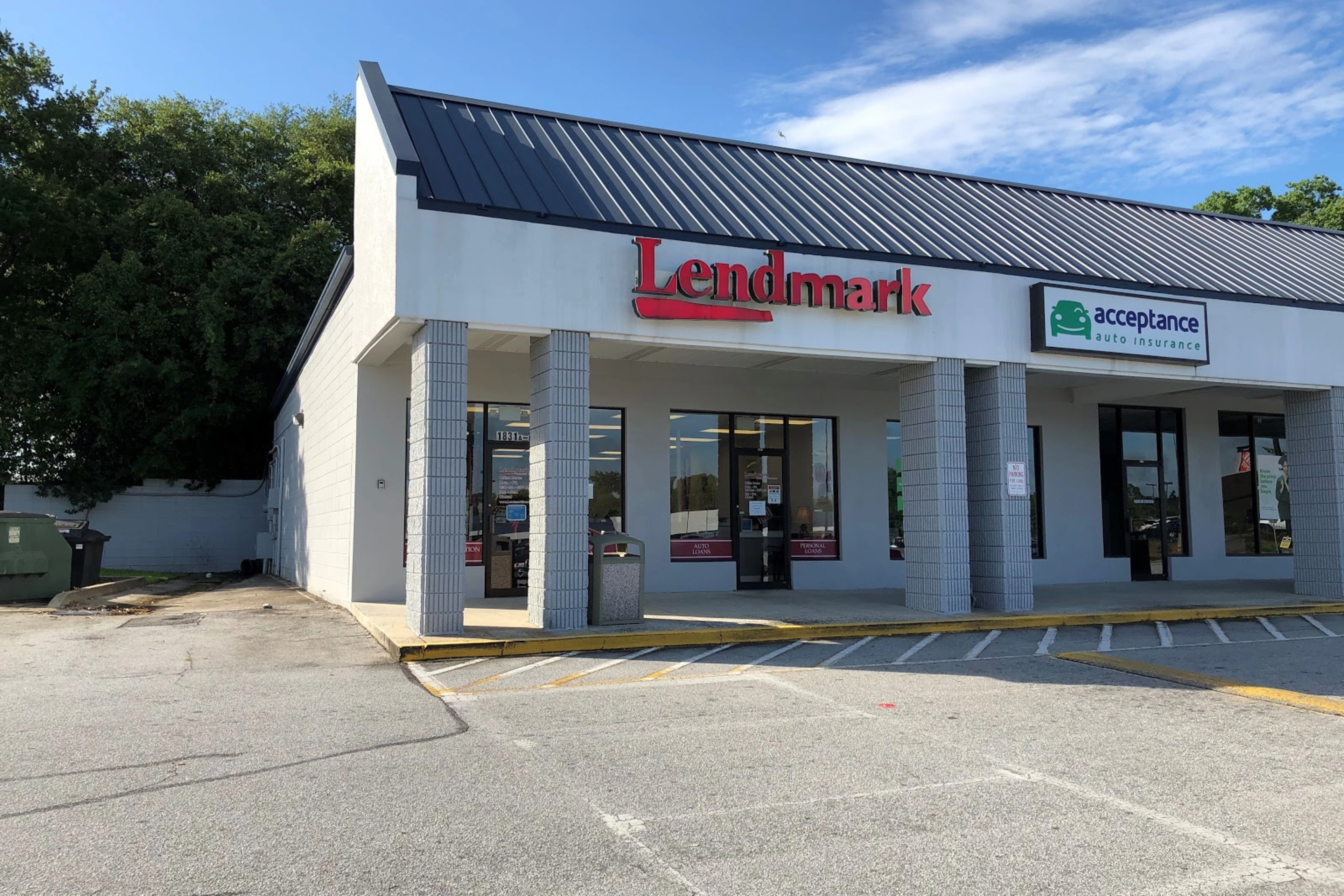 Exterior view of the branch location.