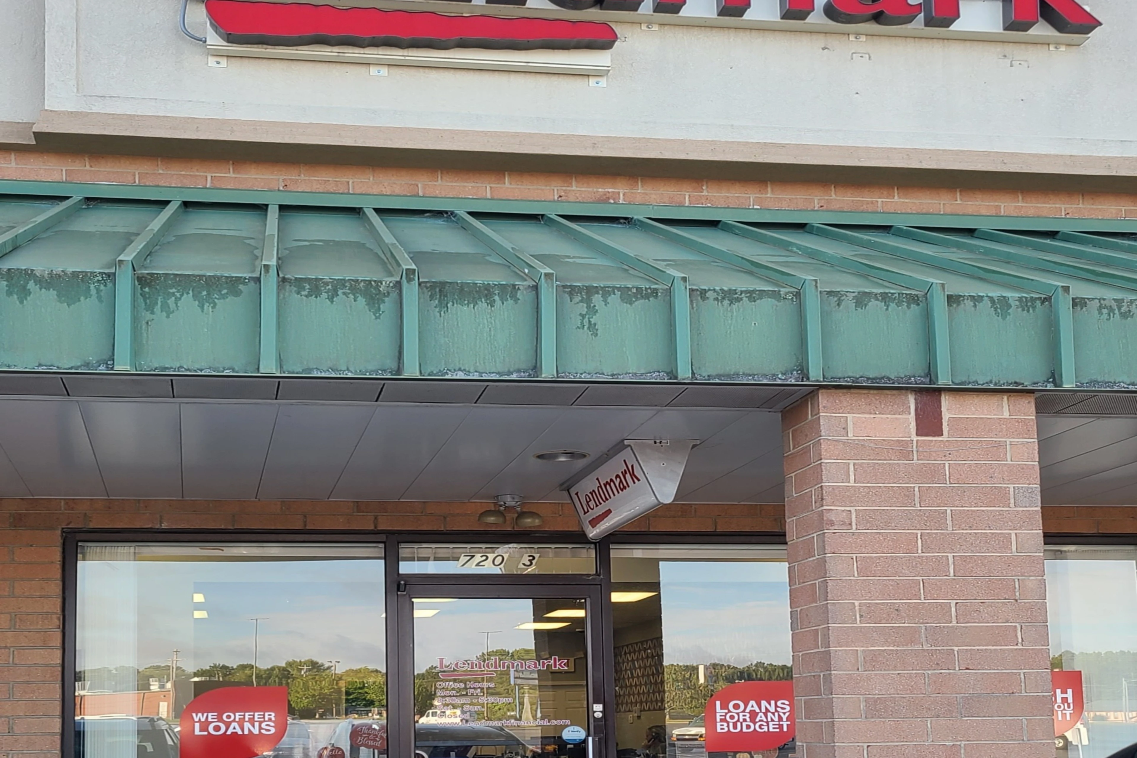 Exterior view of the branch location.