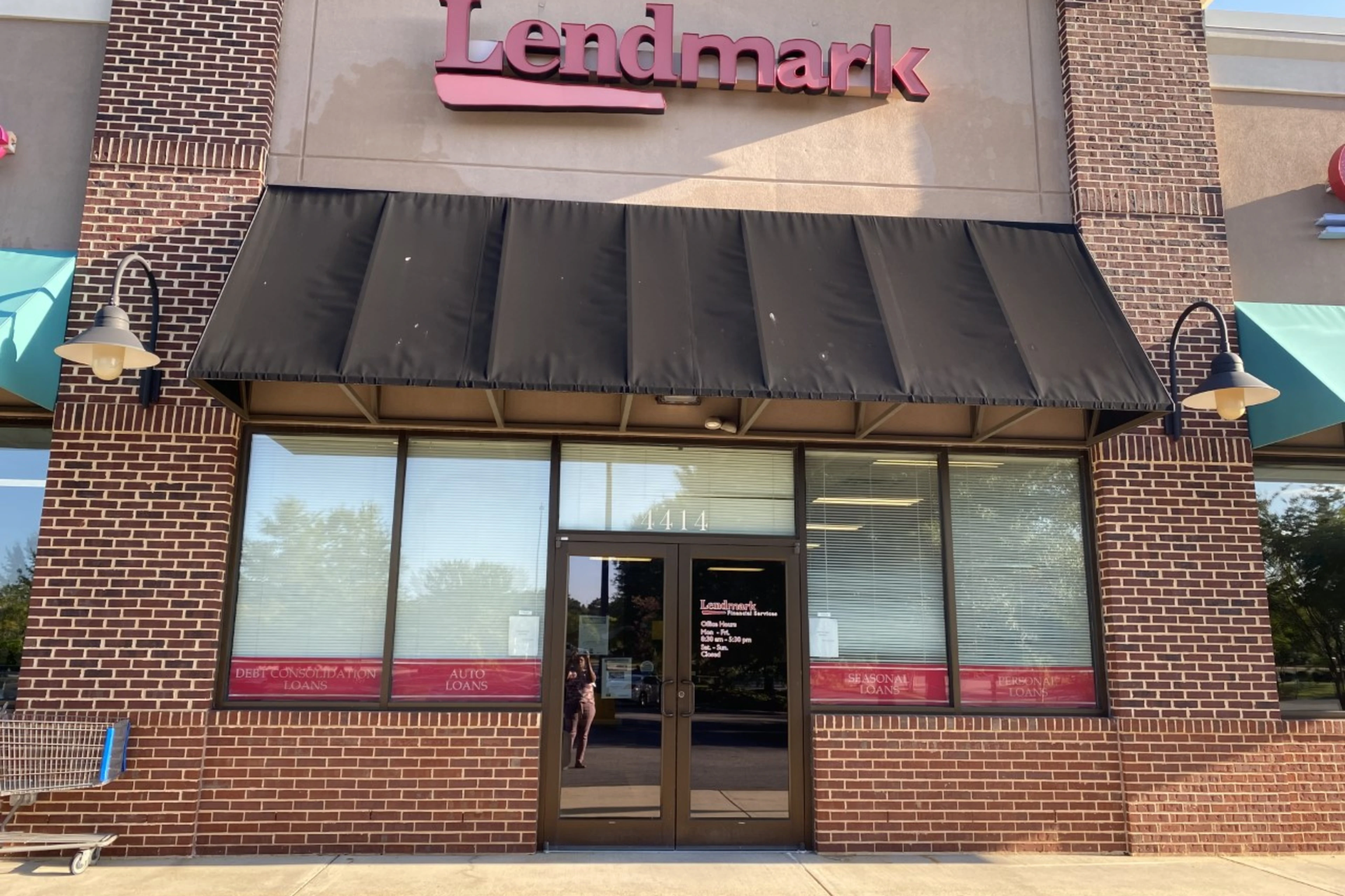 Exterior view of the branch location.