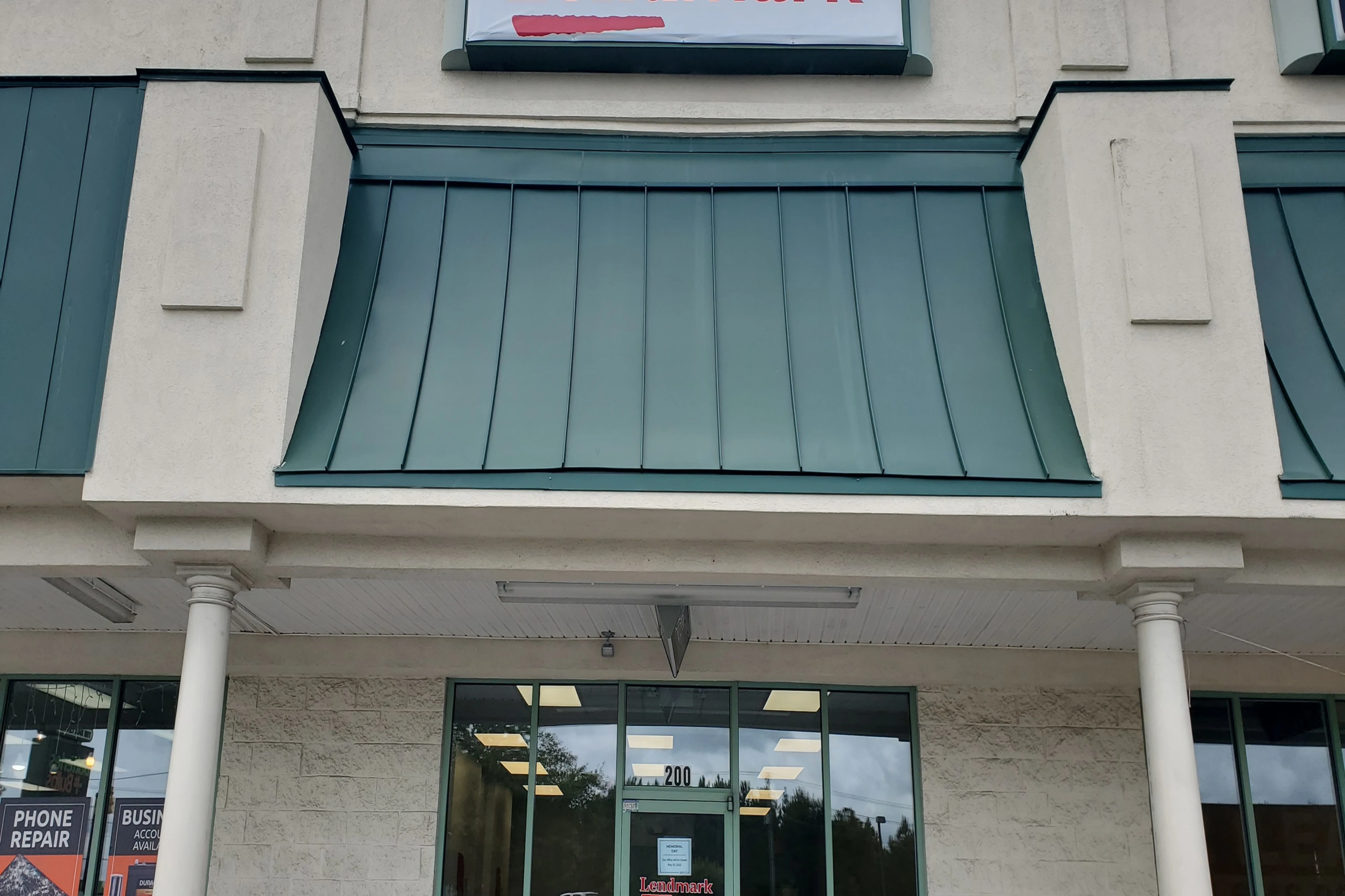 Exterior view of the branch location.