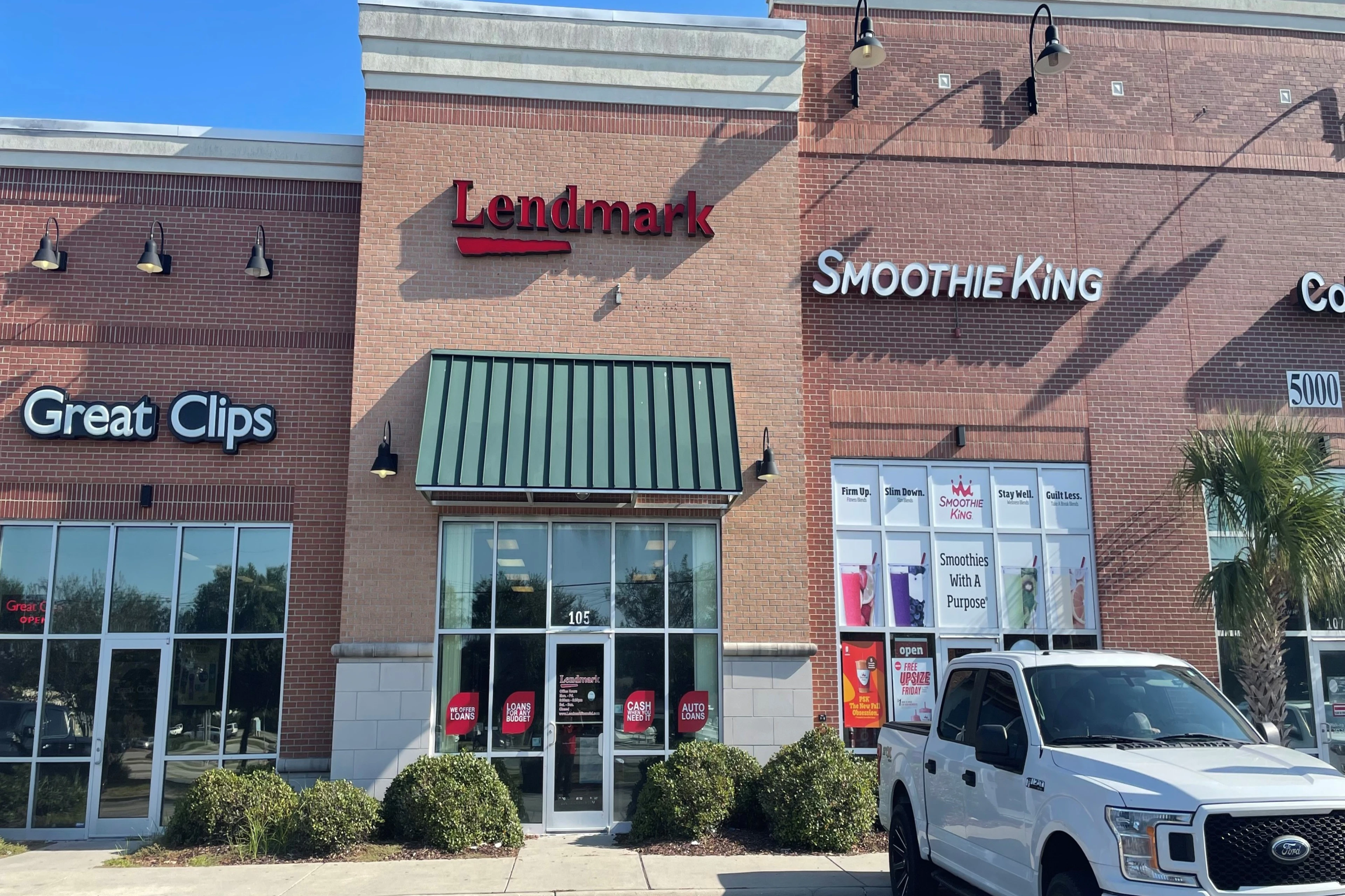 Exterior view of the branch location.