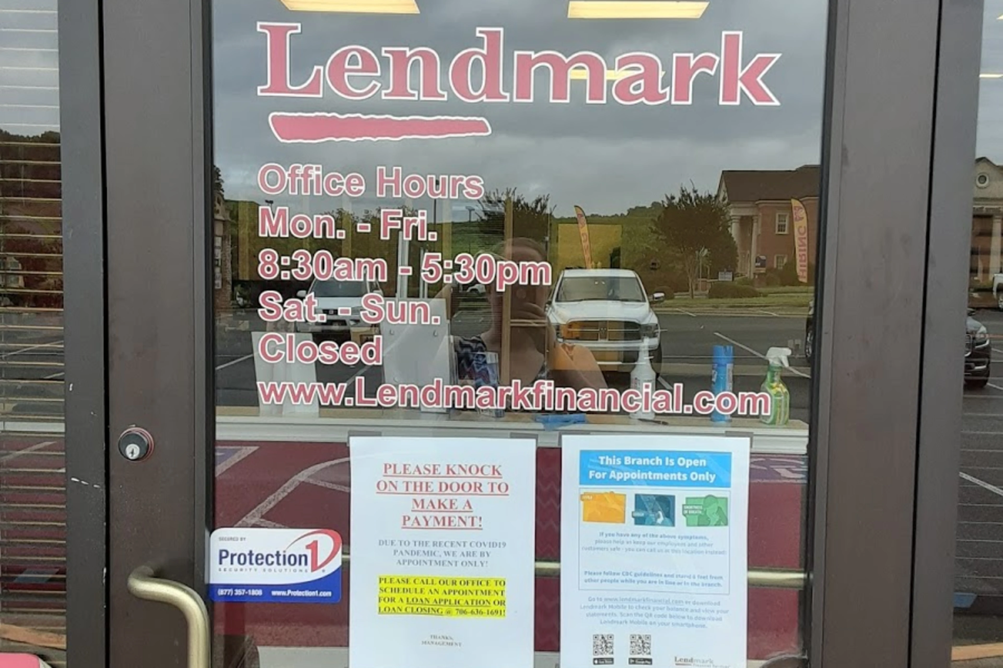 Exterior view of the branch location.