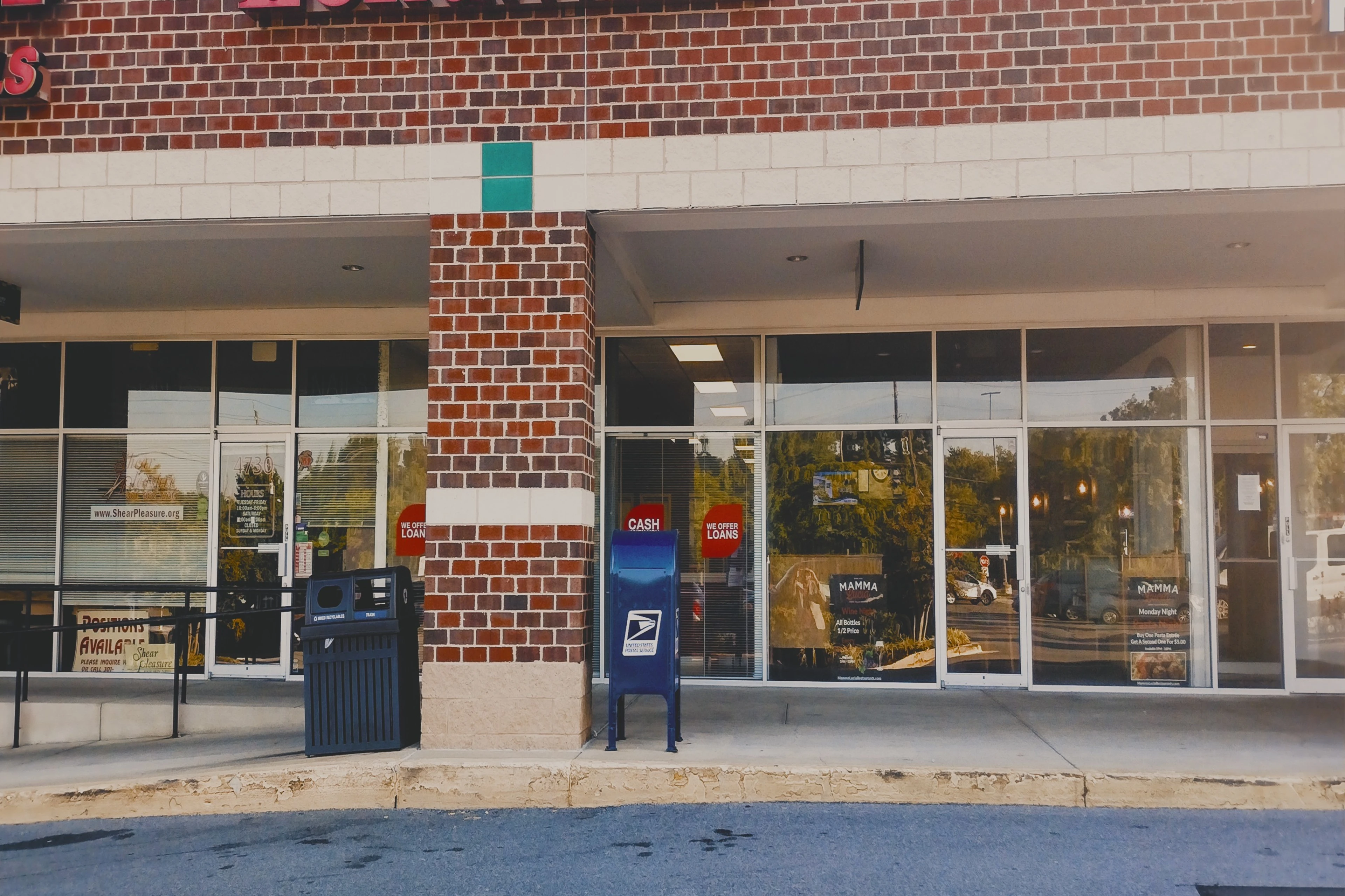 Exterior view of the branch location.