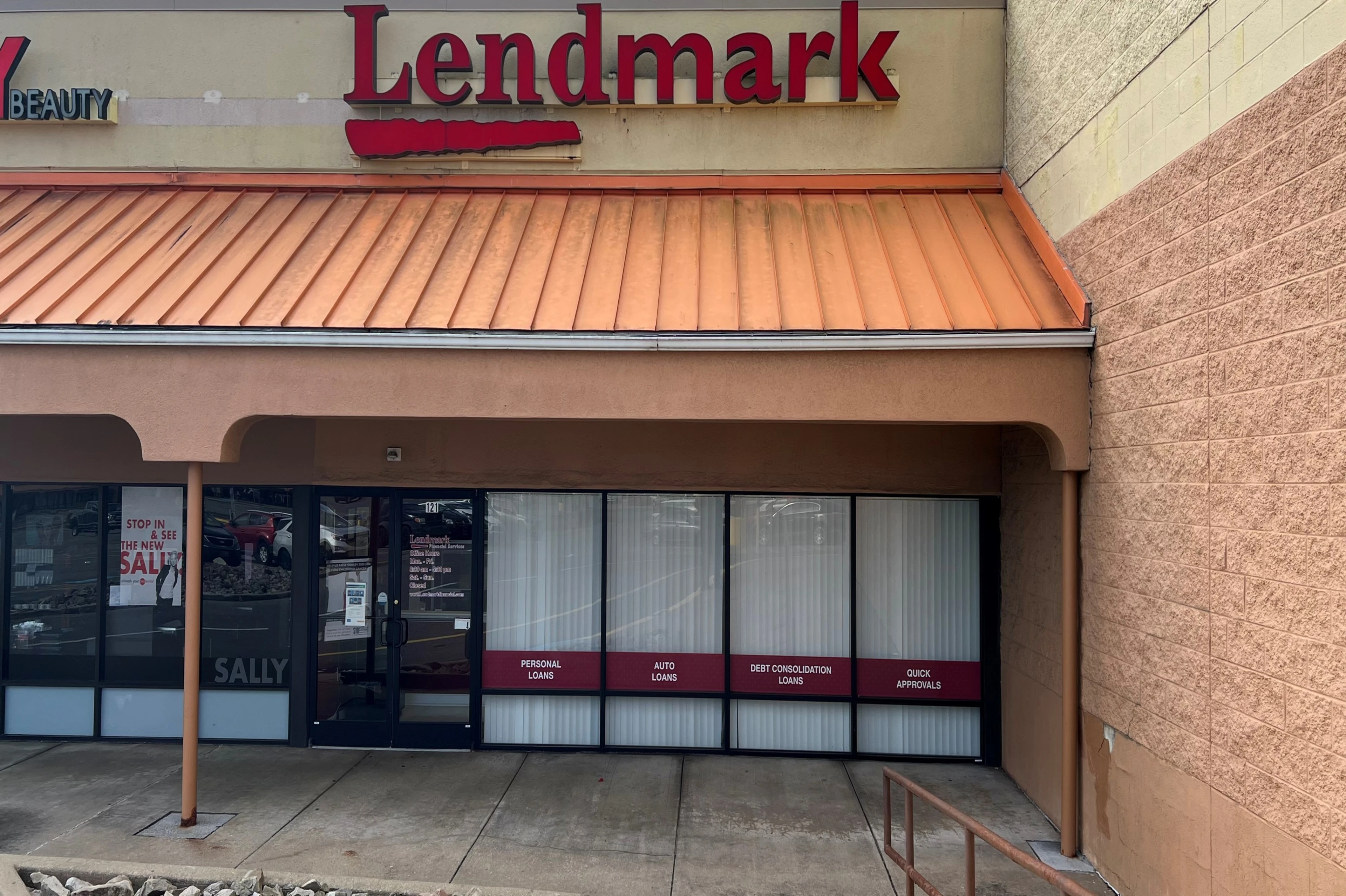 Exterior view of the branch location.