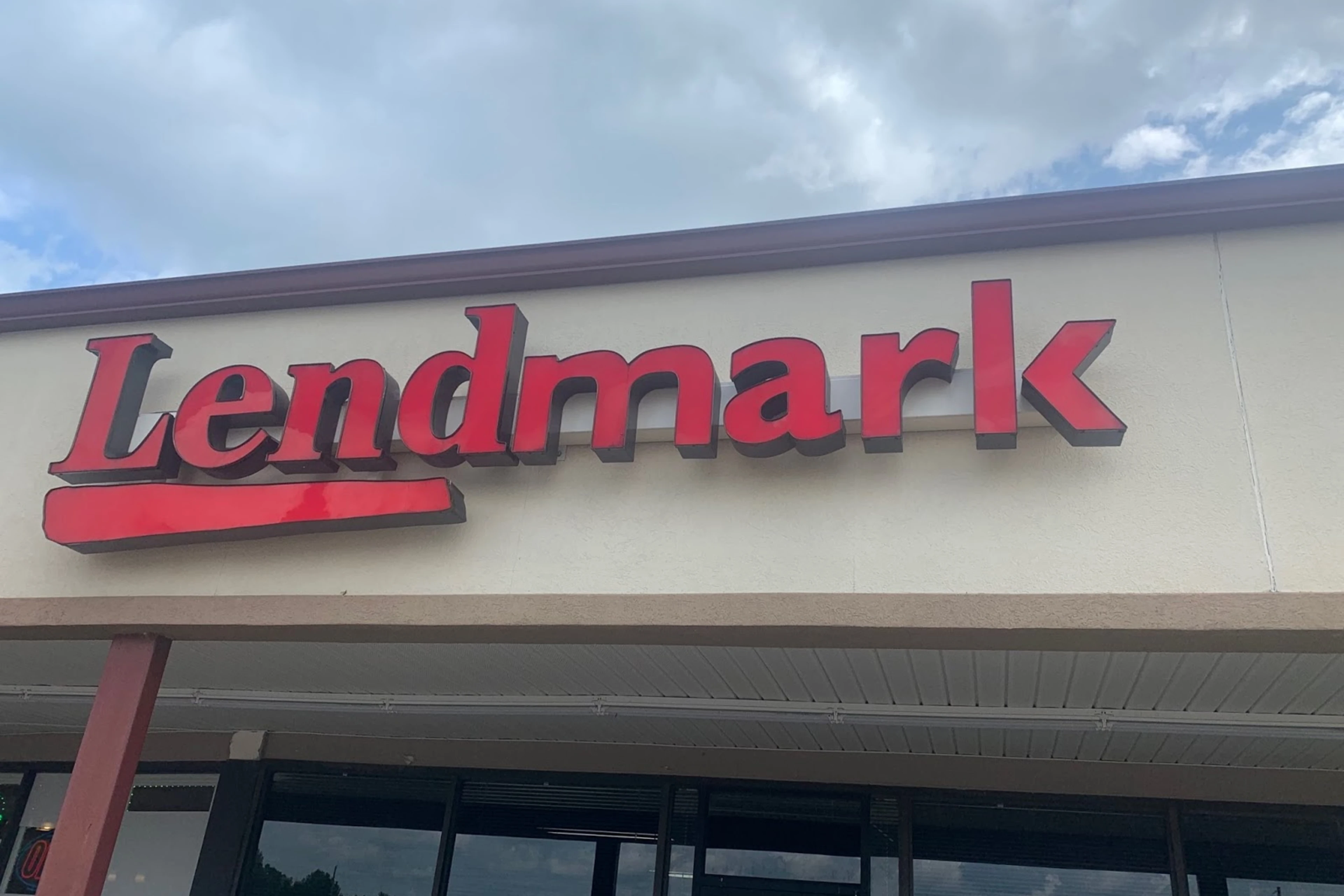 Exterior view of the branch location.