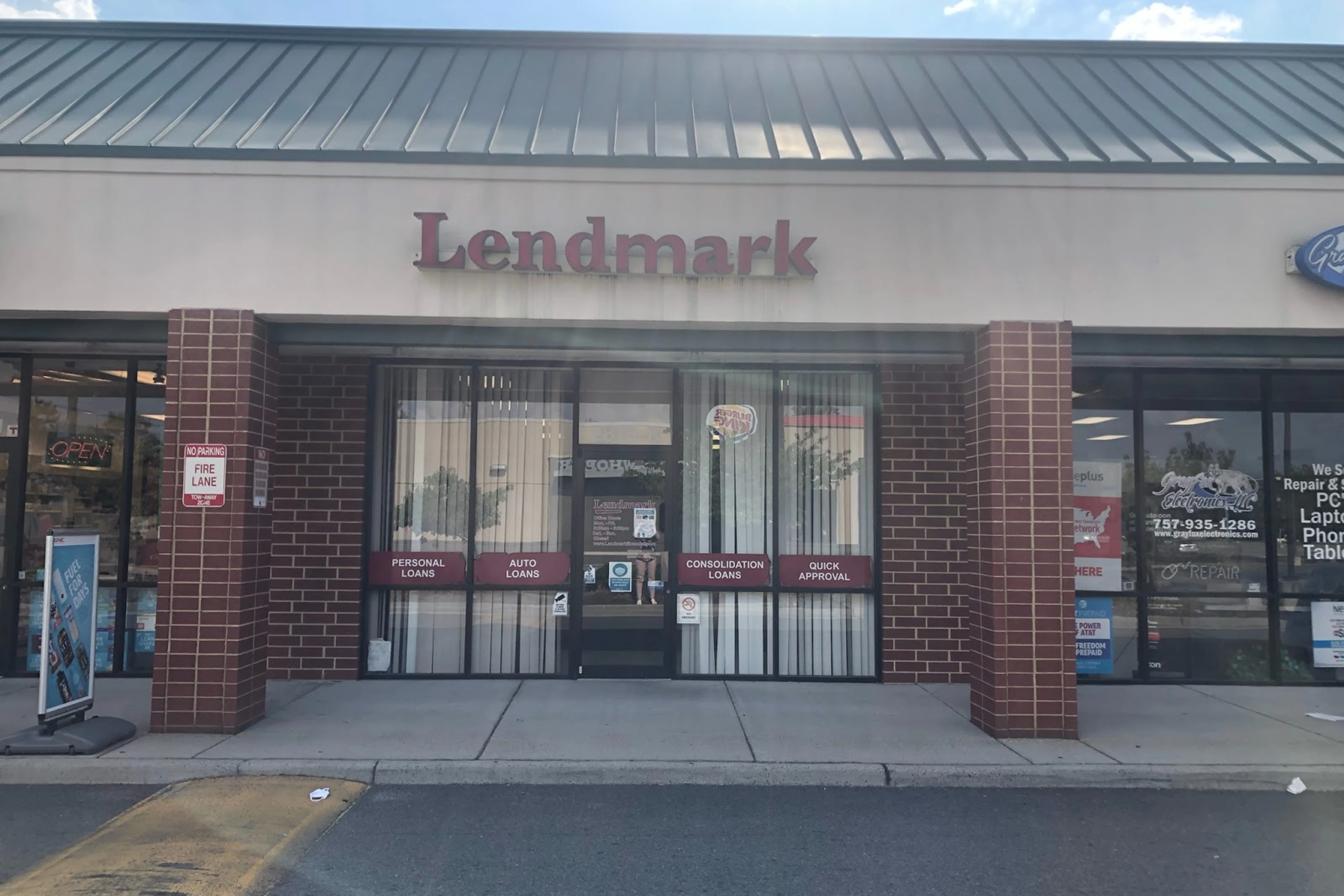 Exterior view of the branch location.