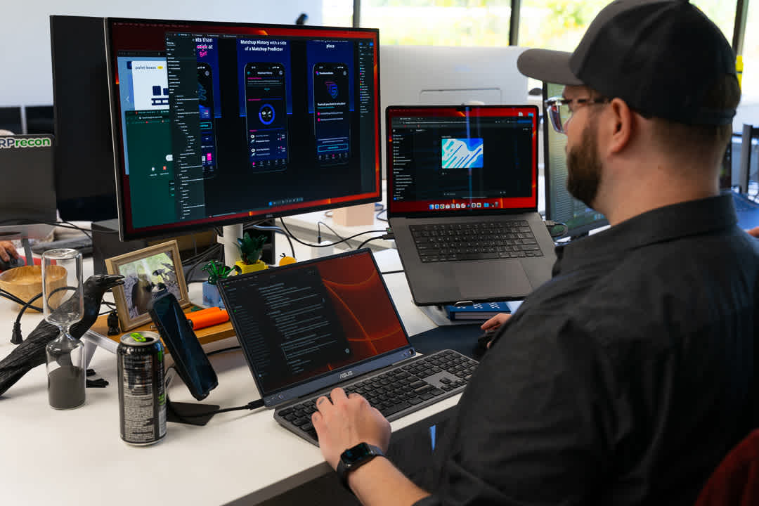 moonello-software-development-unified-digital-experience-three-screens