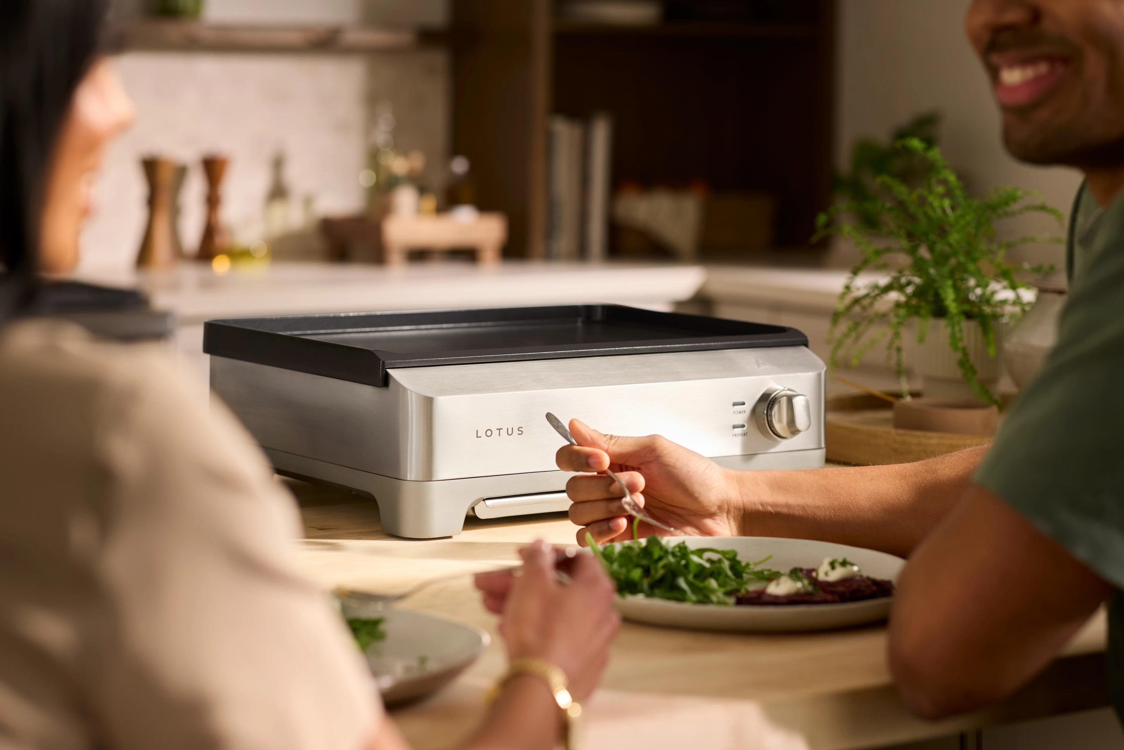 the short order™ precision sear griddle model ltsgr500 in kitchen