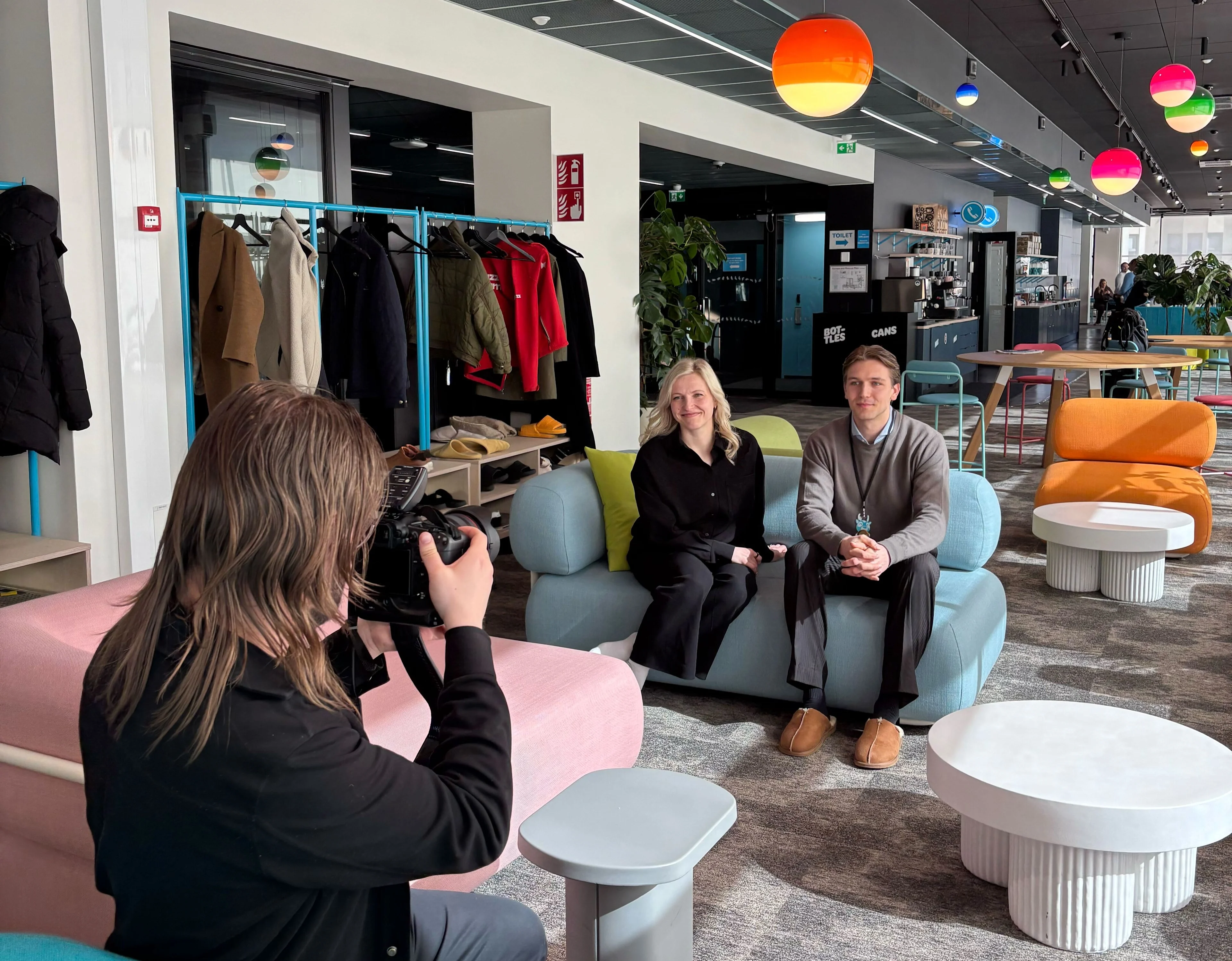 Image - Marianne and Pauli shadowing program - media interviews