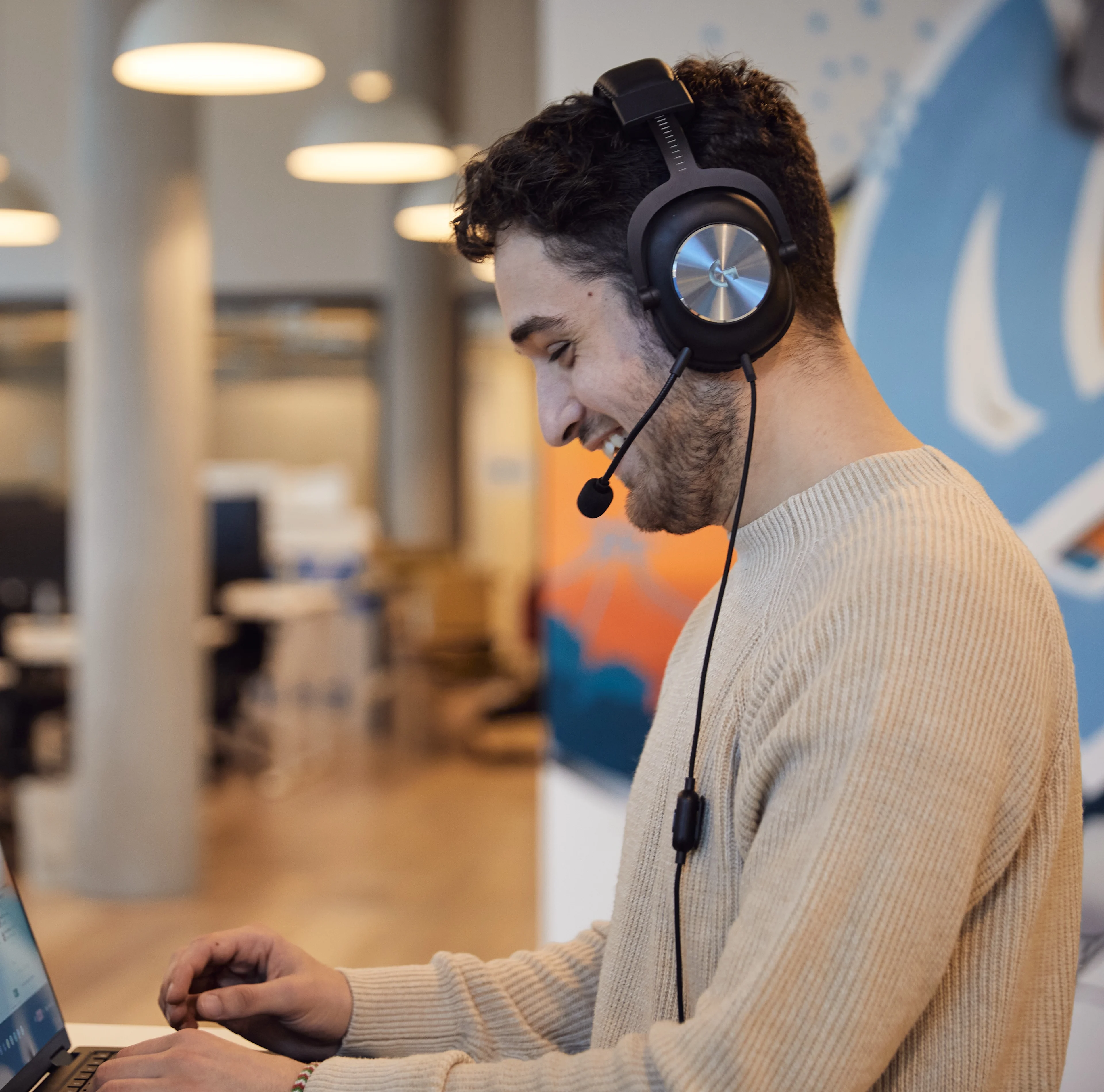 Square - support, on call