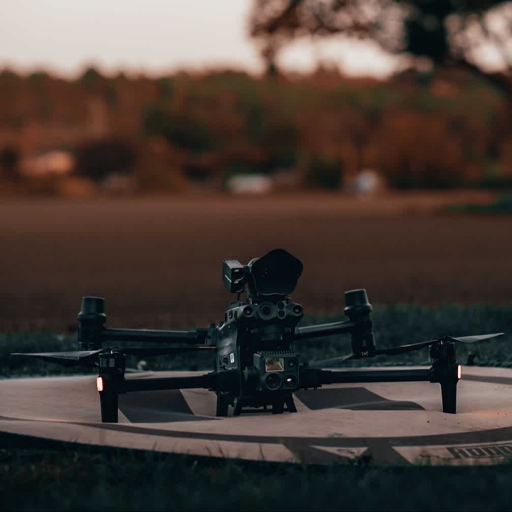 DJI M30T equipped with speaker.